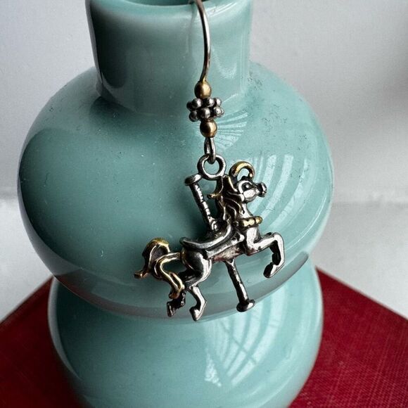 Vintage Sterling Silver Carousel Horse Dangle Earring - Picture 1 of 5